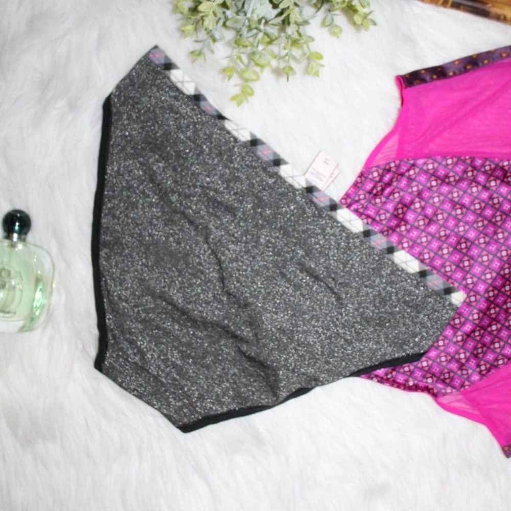 Victoria Secret Bundle - Picture 2 of 7
